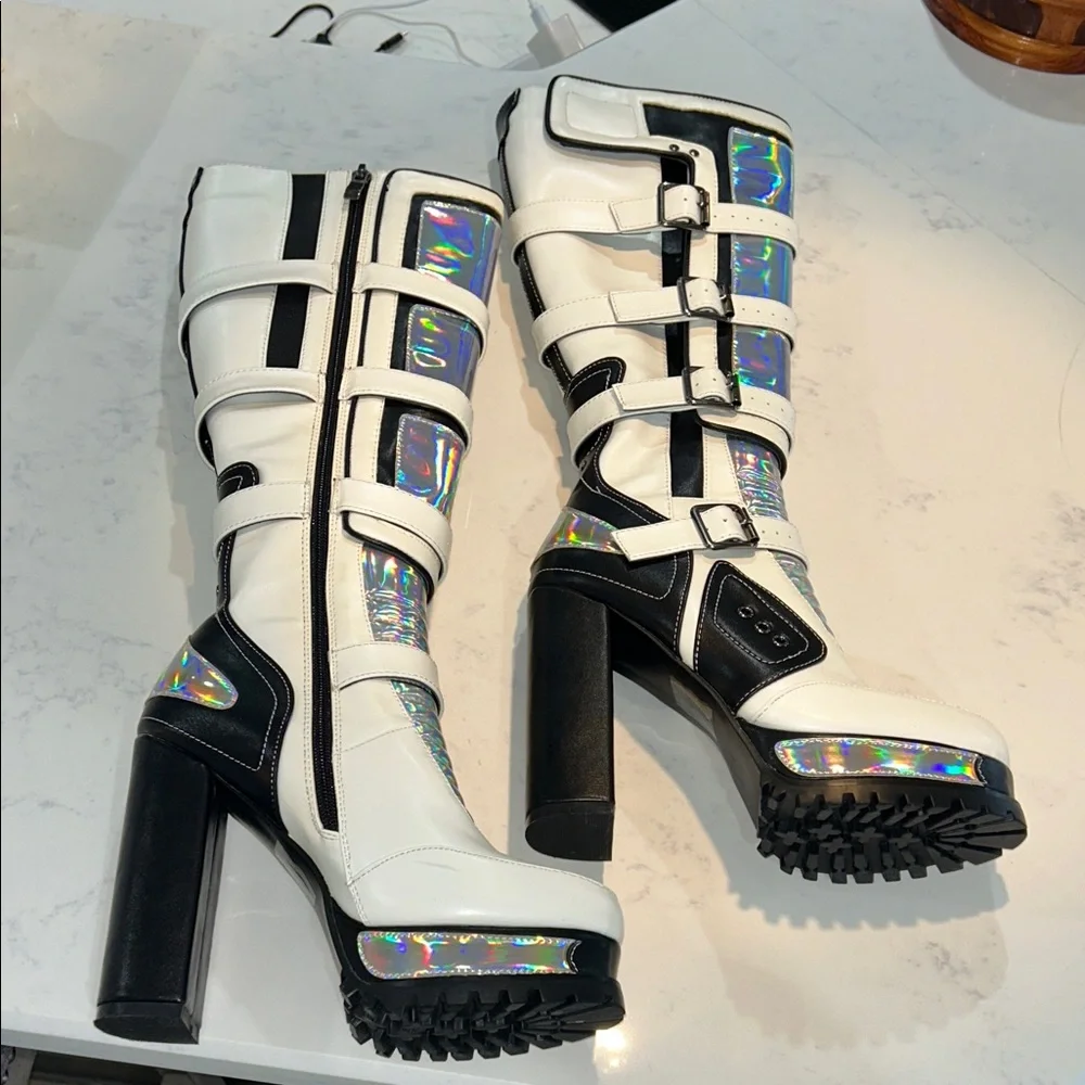 NWOT Azalea Wang Stargazer Chunky Boots 7 - Picture 8 of 8